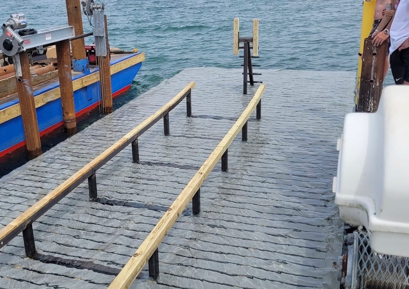 COMPOSITE DECKING (1)